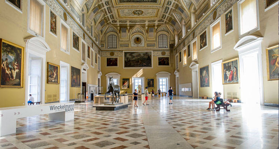 Museo Archeologico Internazionale di Napoli - Bed & Breakfast Napoli